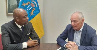 REUNIÓN DEL CÓNSUL EN CANARIAS CON EL DIRECTOR GENERAL DE ÁFRICA DEL GOBIERNO DE CANARIAS